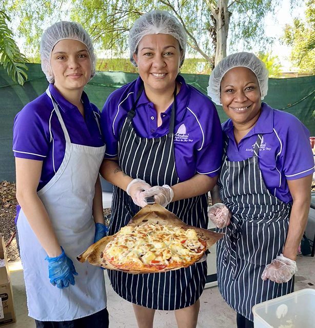 Fresh pizzas and meaningful conversations at Mookai Rosie RU OK Day lunch